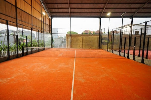 City Padel & Pickleball