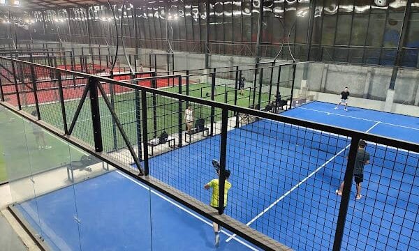 Milos Padel