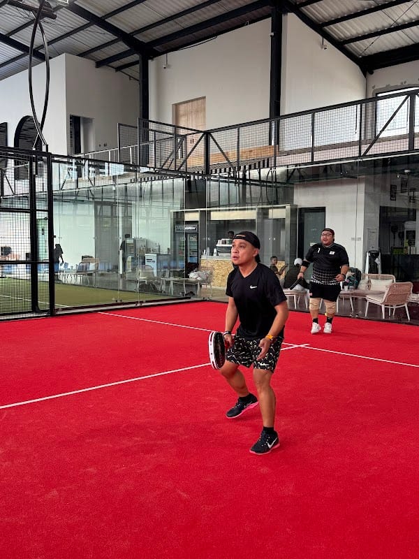 Milos Padel