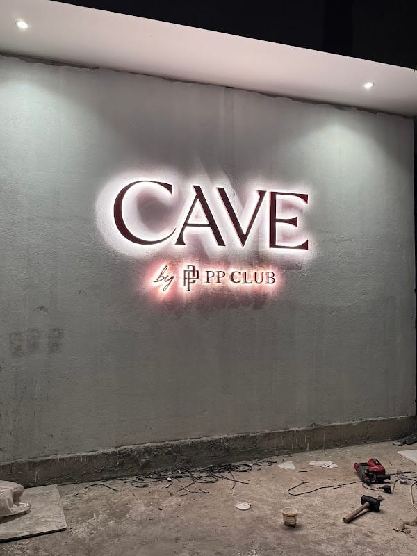 Cave by PP Club (Pickleball & Padel Court)