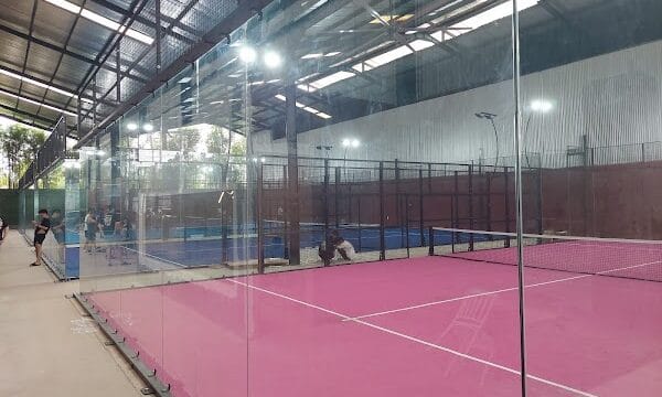 Smashpoint Sports Arena - Padel Court