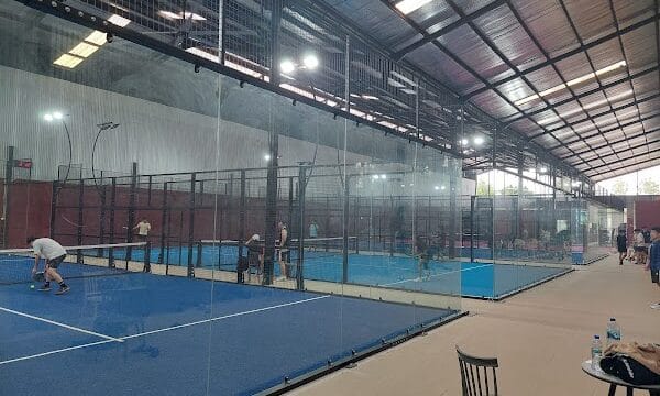 Smashpoint Sports Arena - Padel Court