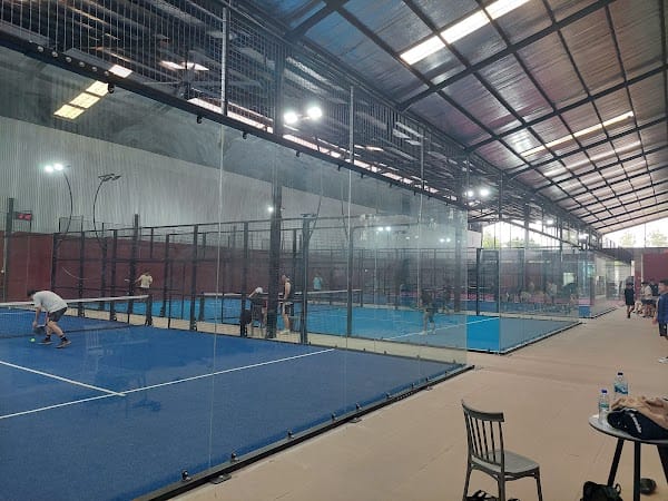 Smashpoint Sports Arena - Padel Court