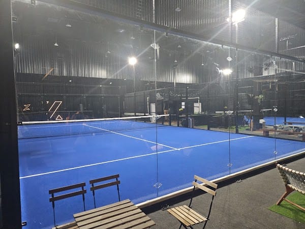 Kross Padel Indoor Bangkok