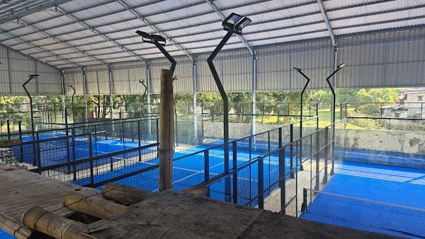 Naya Padel