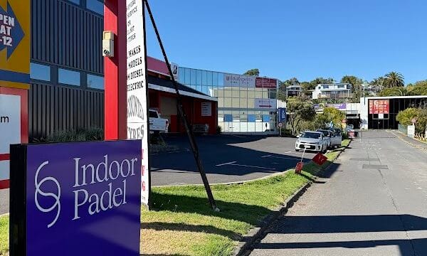 Indoor Padel Browns Bay