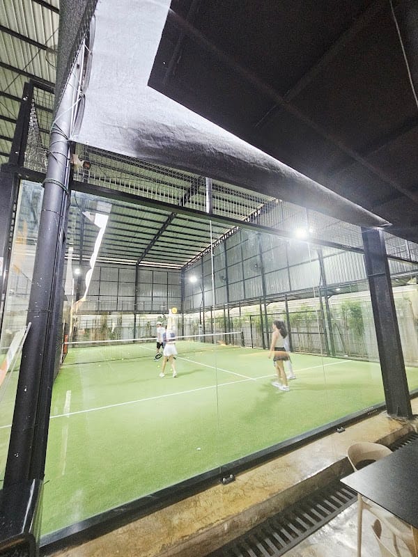 Orange Garden Padel
