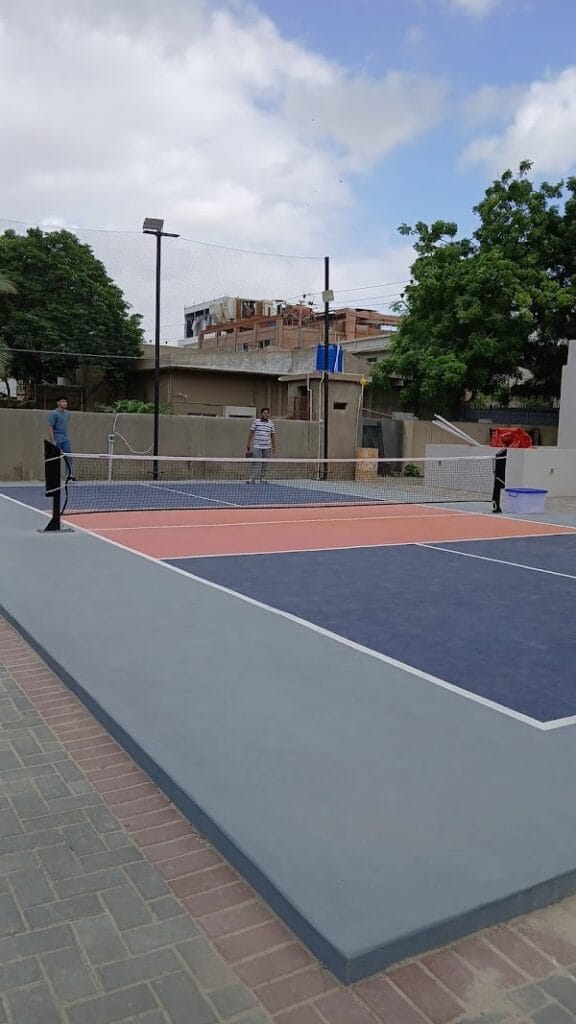 Centerpoint Courts