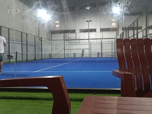 Power padel arena