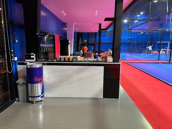 Padel Racquet Club