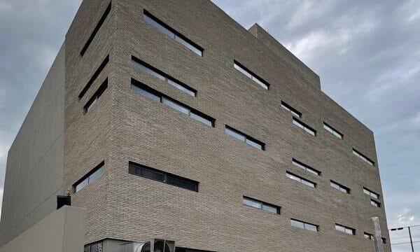 33 Tennis and Padel Kuwait