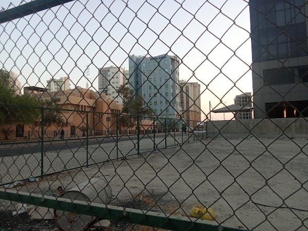 33 Tennis and Padel Kuwait