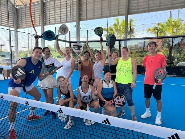 FifteenLove Tennis & Padel Club