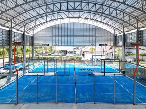 FifteenLove Tennis & Padel Club