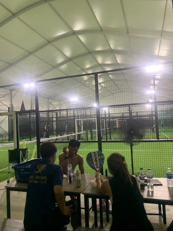 PAT Tennis and Padel Club