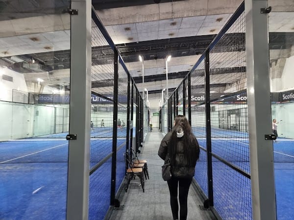 Pádel Sanhattan by Scotia