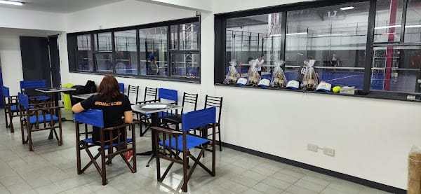 KUMAN Club de Pádel Sede Santo Tomé