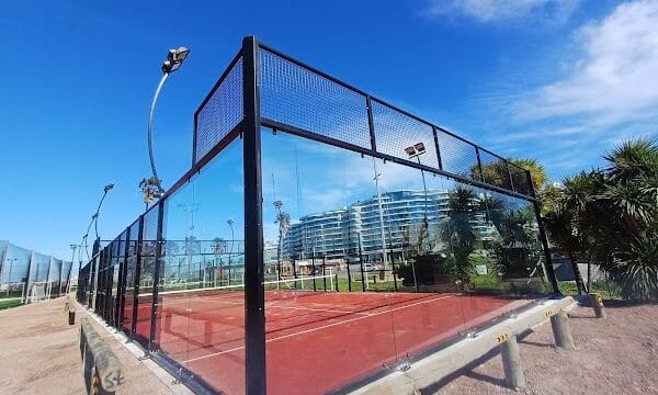 Yacht Canchas Fútbol / Hokey / Pádel