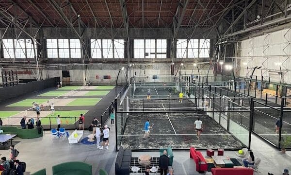 Bay Padel - Treasure Island