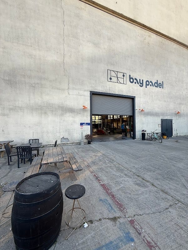 Bay Padel - Treasure Island