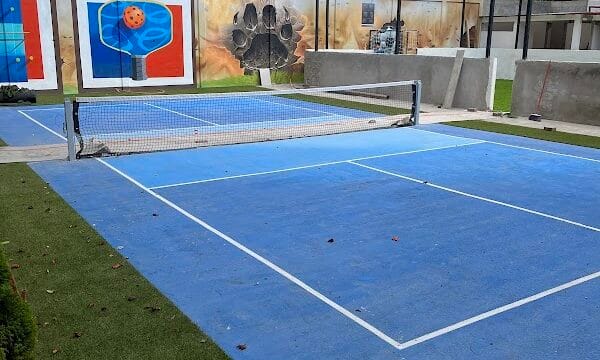 LOBO PADEL CLUB