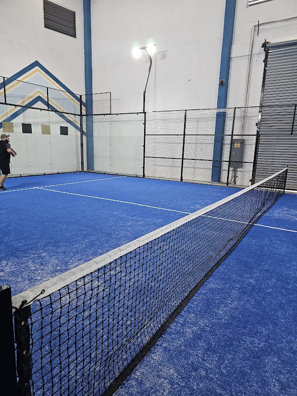 Royale Padel Indoor