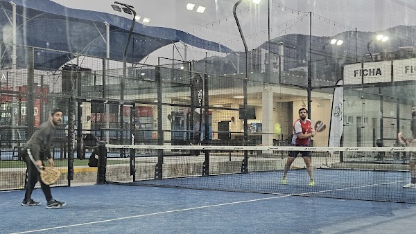 Cuatro Padel Sur
