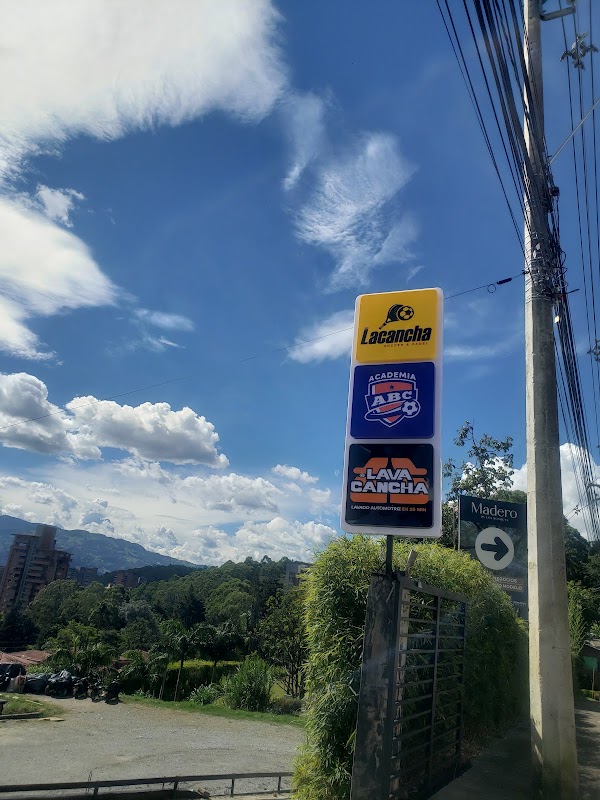 La Cancha Soccer & Padel