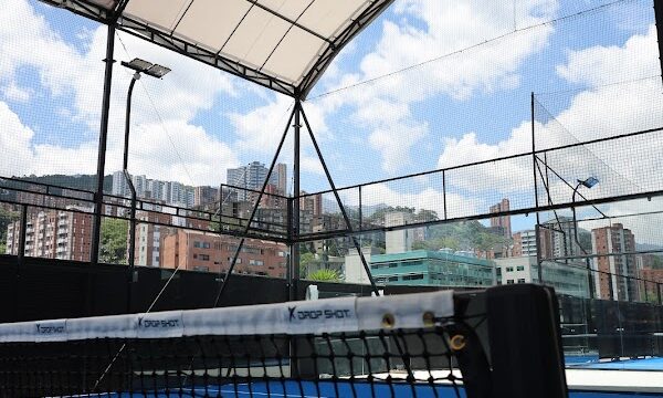 PADELHUB Premium Plaza