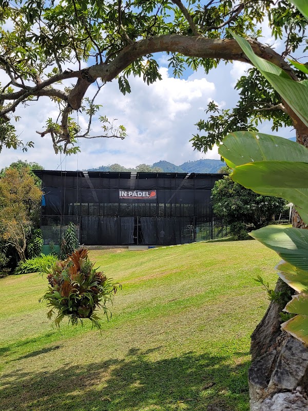In Pádel Medellín