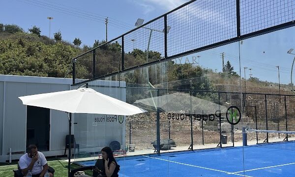 Padel House Damour