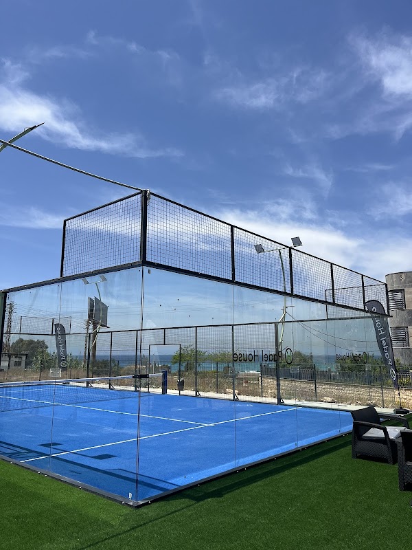 Padel House Damour