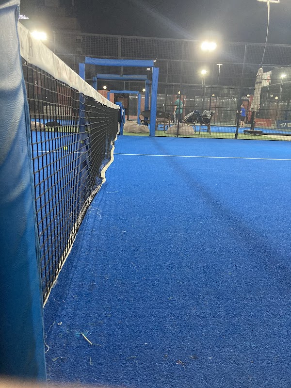 Padel Ace Tolip Plaza