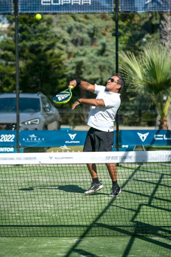 Padel İstanbul Spor Kulübü