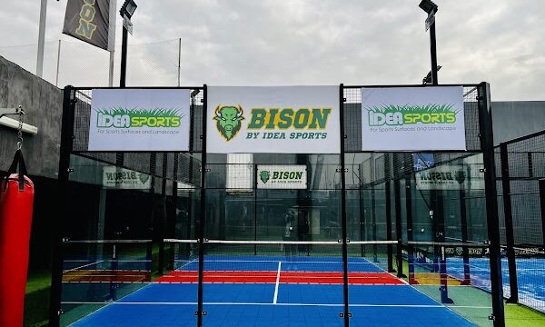 Play Padel (metropolitan)