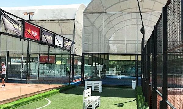 UNİXPADEL KORT VE ZEMİNLERİ