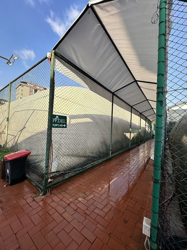 Antuka Padel