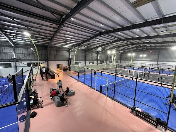 Padel House Zalka