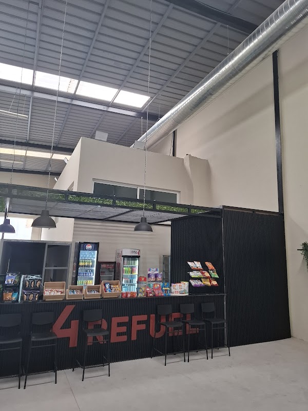 DEPOT 4 - INDOOR PADEL CLUB 3