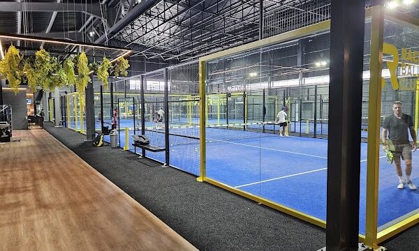 Racket and Ball Club 1