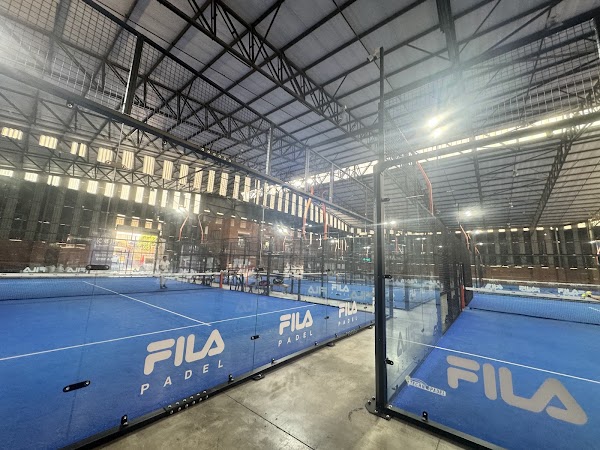 Indoor Padel Revolution - IPR. 4