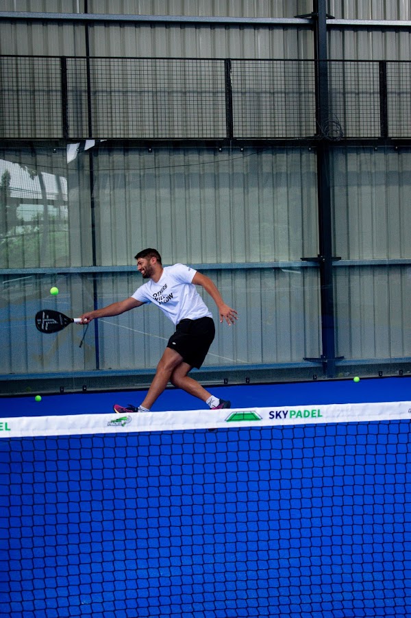 Rooftop Padel - Norwood 2