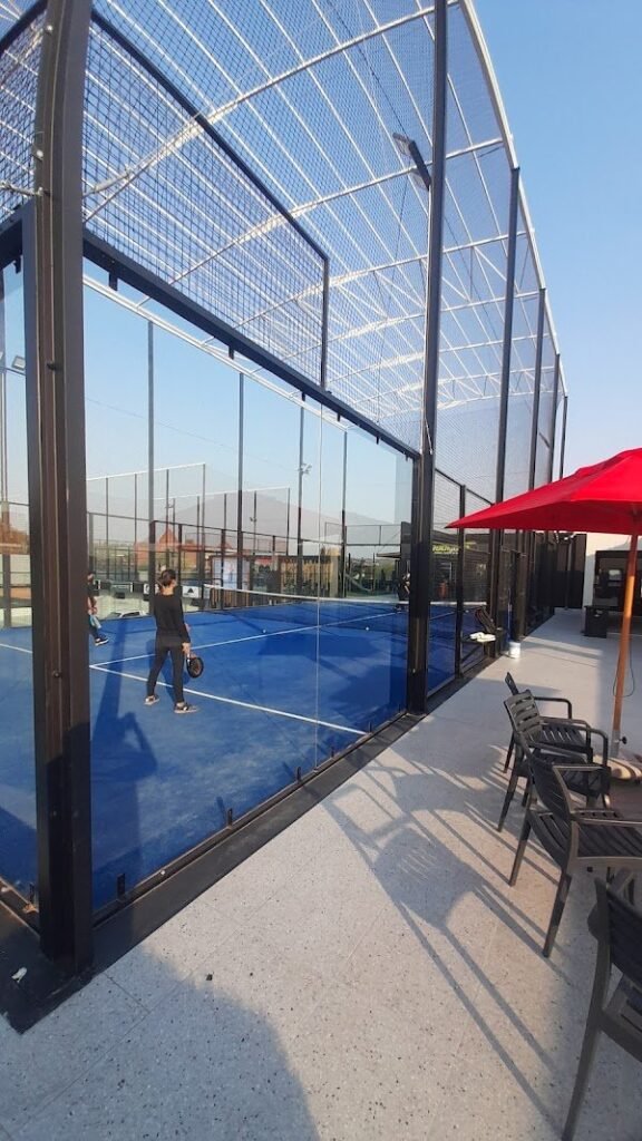 Rooftop Padel - Laudium 5