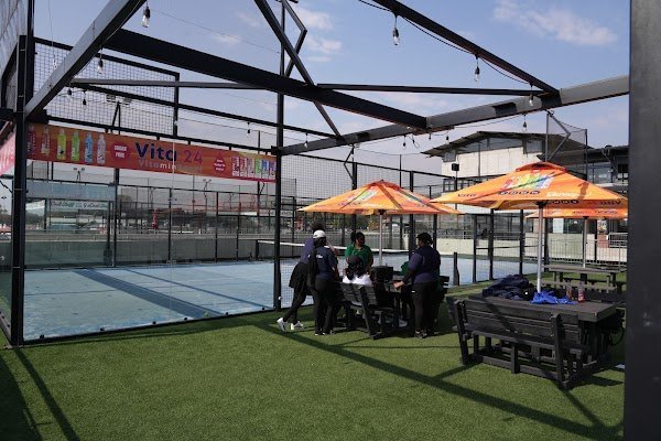 SKYe Padel 4
