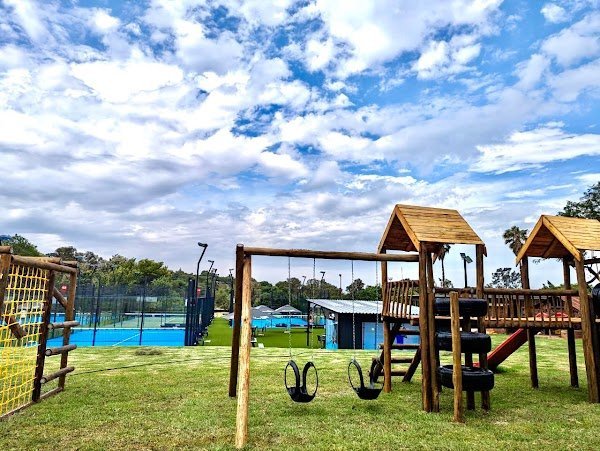 Virgin Active Padel Club - Groenkloof 4
